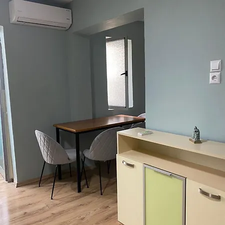 Itan's * تيرانا