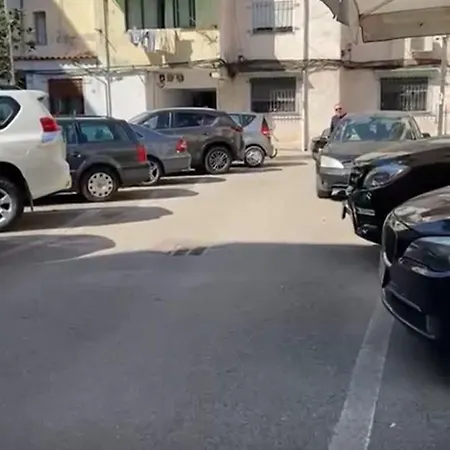 شقة Itan's تيرانا